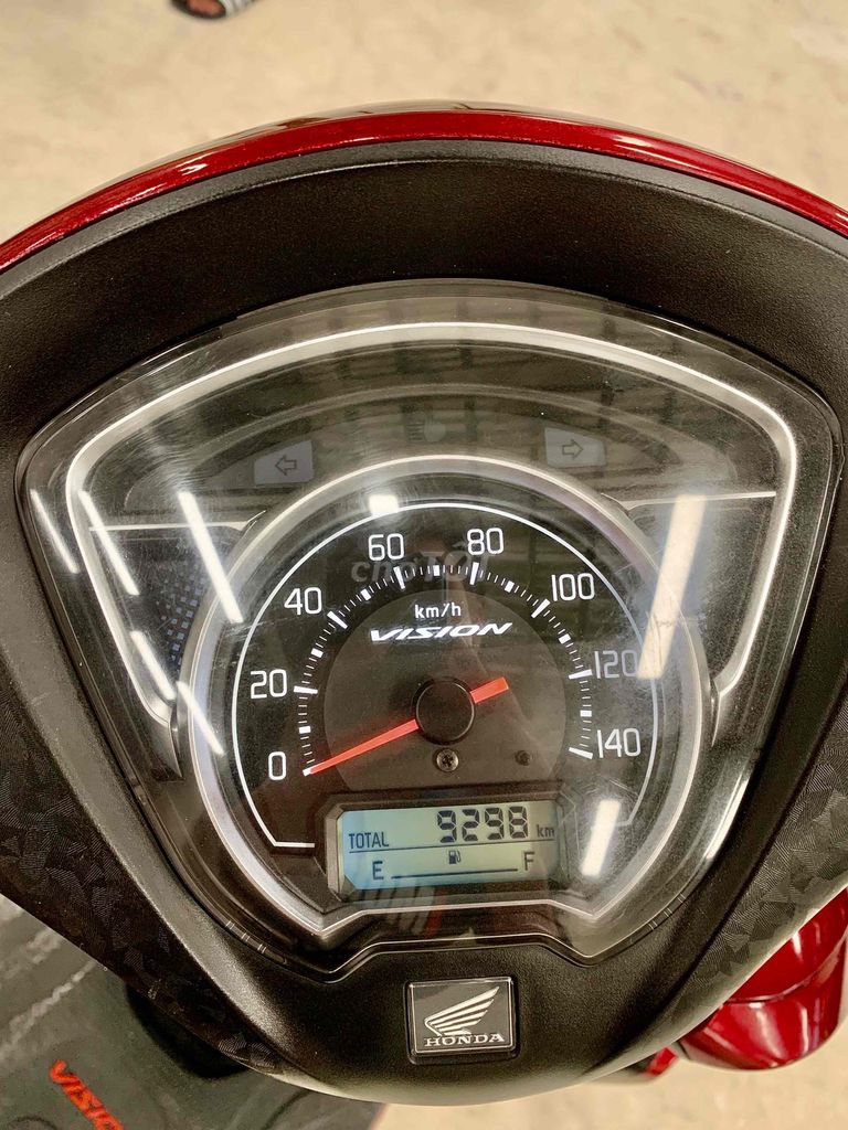 Honda Vision 2023 biển 69 chính chủ chạy 9.200km ✅. Mua bán Xe máy tại Thành phố Thủ Đức Tp Hồ Chí Minh được đăng bởi iMotorbike Khương Phan hình 8