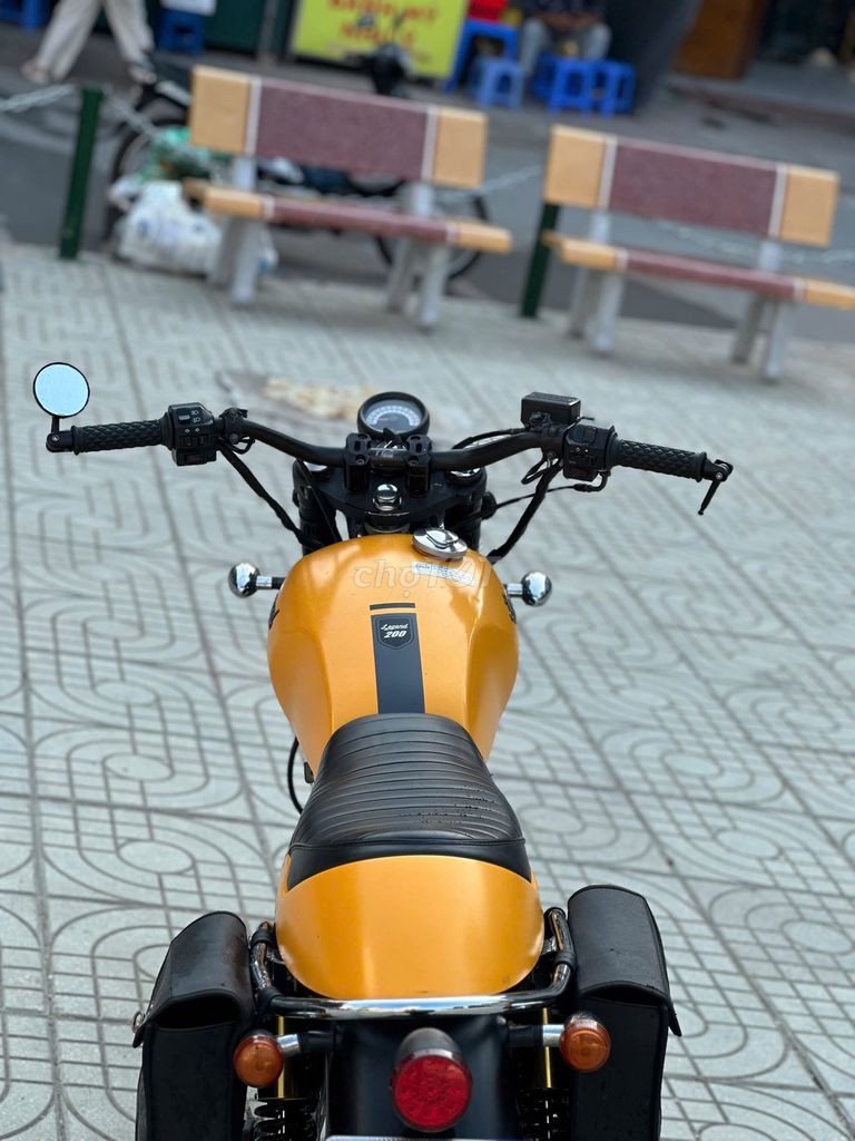 GPX Legend 200 2022 siêu đẹp có trả góp trao đổi ✅. Mua bán Xe máy tại Quận Thanh Xuân Hà Nội được đăng bởi Phú Lý hình 5