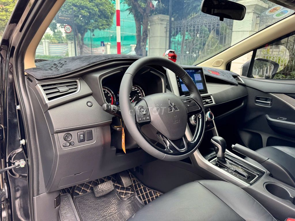 Mitsubishi Xpander 2020 Đen. Mua bán Ô tô tại Quận Long Biên Hà Nội được đăng bởi PHÚC LÂM  AUTO hình 15