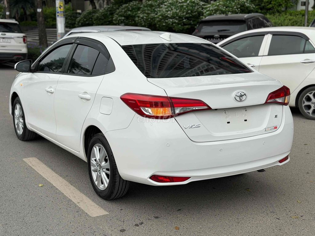 Toyota Vios 2018 E, номер этажа: белый, 100000 км