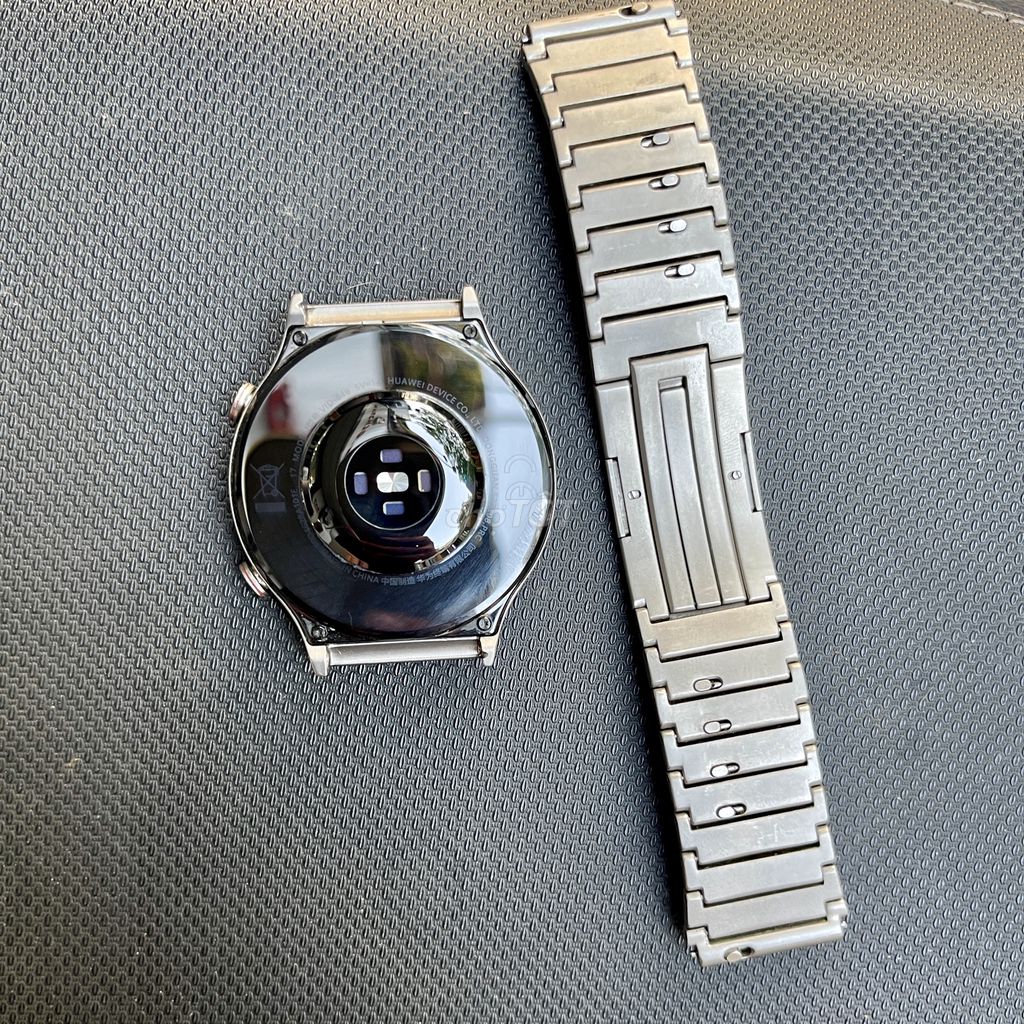 huawei watch gt 2 pro porsche dây titan