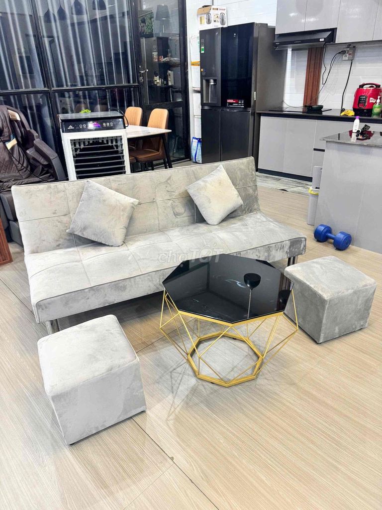 Sofa giường vải nhung xám Mới 99%. Mua bán Giường, chăn ga gối nệm tại Quận Cái Răng Cần Thơ được đăng bởi võ hoàng mến hình 1