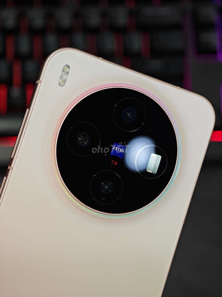 Vivo X300 12/512 99% fullbox nội địa. Mua bán Điện thoại tại Quận Ninh Kiều Cần Thơ được đăng bởi Nguyễn Toàn hình 1