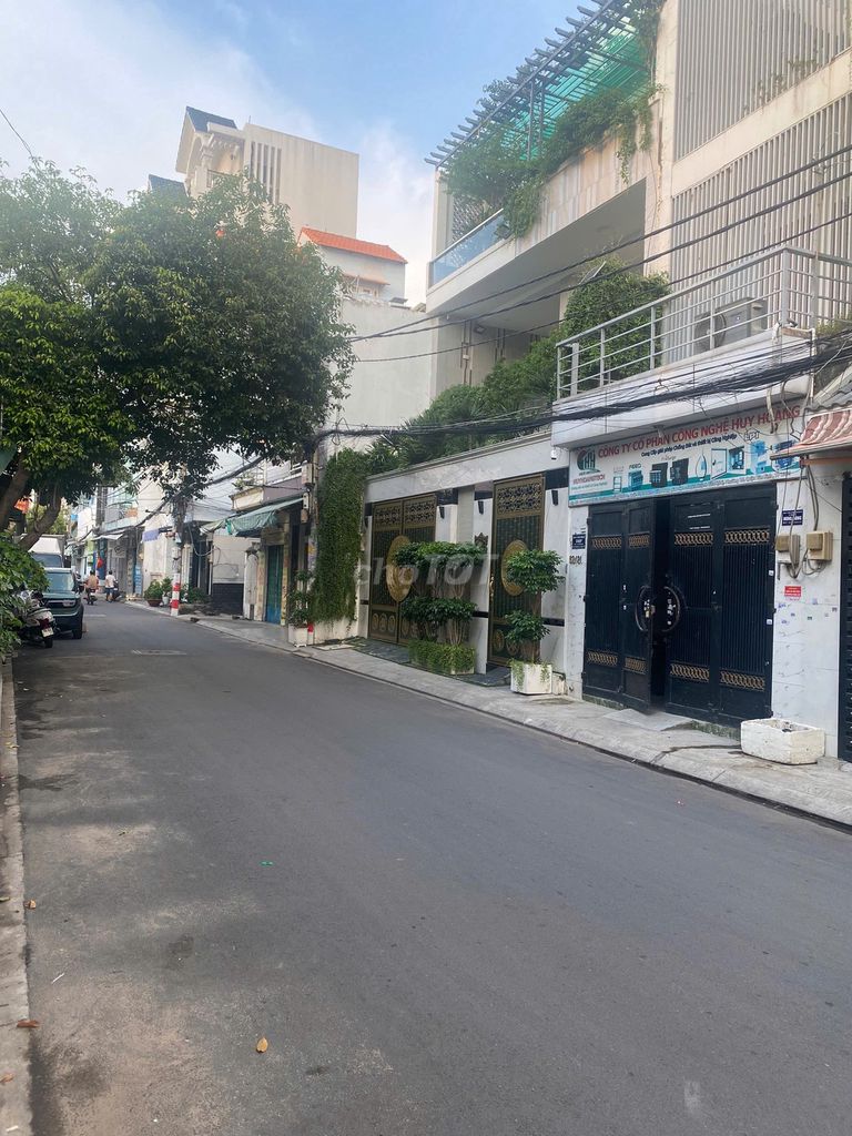Nhà Hẻm 108 Phan Huy Ích, 63 m2 3 Tầng Hẻm Oto Ngủ Nhà Rẻ
