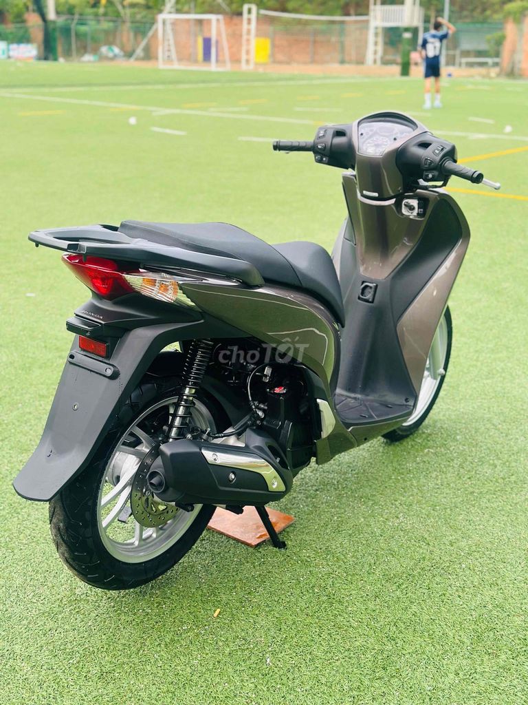 SH125i DKLD 2016 ODO THẤP MÁY MÓC NGUYÊN ZIN ĐẸP. Mua bán Xe máy tại Huyện Chợ Mới An Giang được đăng bởi XE MÁY THIỆN PHÁT AN GIANG hình 7