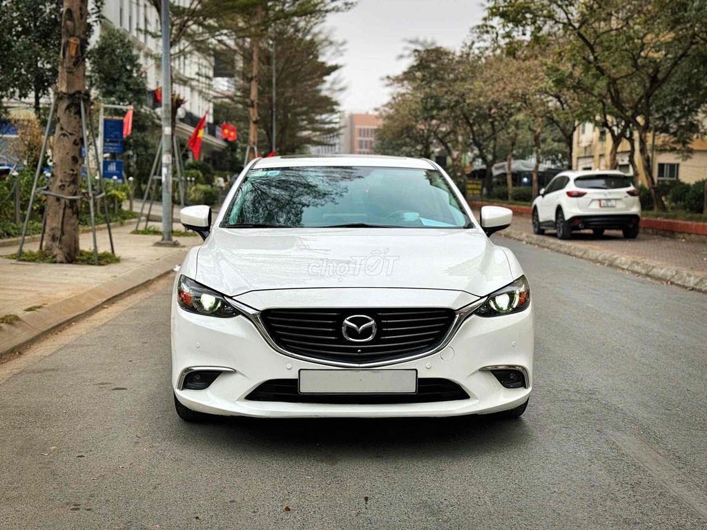 Mazda 6 2020 2.0L Premium  - xe đẹp xuất sắc