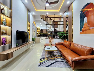 Bán nhà 3 tầng full nội thất kiệt cách đường bắc đẩu 20m (hải châu). Mua bán nhà ở tại Quận Hải Châu Đà Nẵng được đăng bởi Văn thành