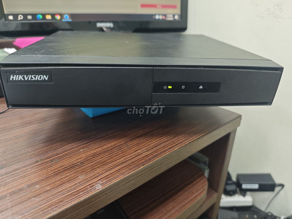 Đầu ghi IP Hikvision DS-7104NI-Q1/M. Mua bán Máy ảnh, Máy quay tại Quận 1 Tp Hồ Chí Minh được đăng bởi Trương Anh Tuấn hình 1