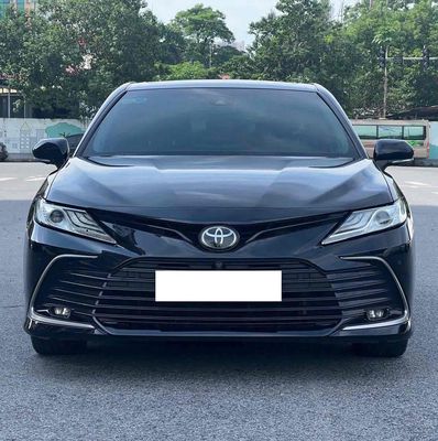 Toyota Camry 2.5Q sx 2022 màu đen siêu nét. Mua bán Ô tô tại Quận Cầu Giấy Hà Nội được đăng bởi Cao Quý
