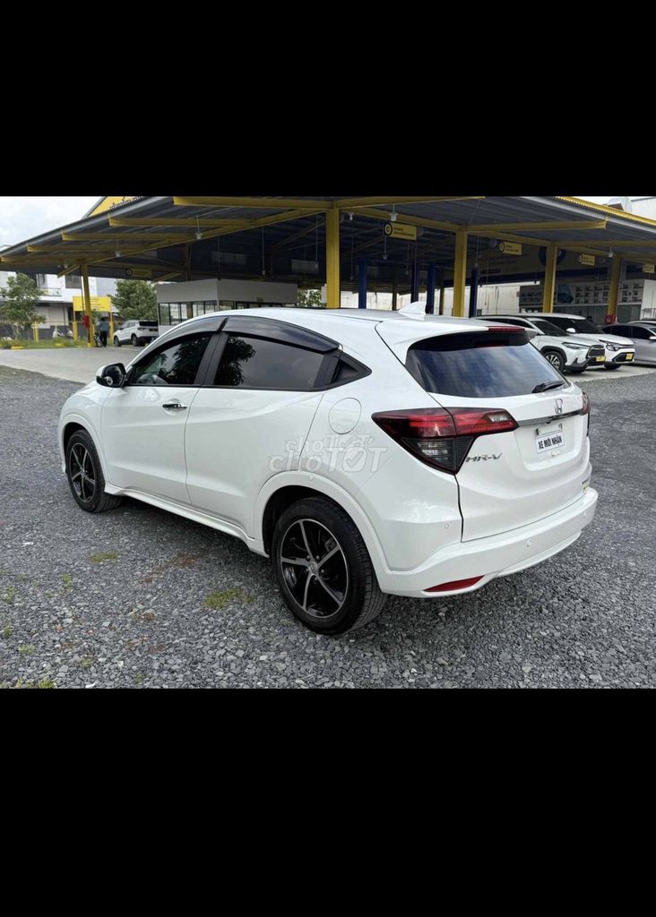 Honda HR-V 2019 HR-V L check bảo dưỡng hãng. Mua bán Ô tô tại Thành phố Nha Trang Khánh Hòa được đăng bởi Ngoc Hieu hình 6