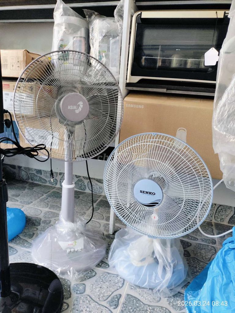 Quạt bàn Senko màu Trắng. Mua bán Quạt tại Quận Cẩm Lệ Đà Nẵng được đăng bởi Điện Máy Thái Hiền hình 1