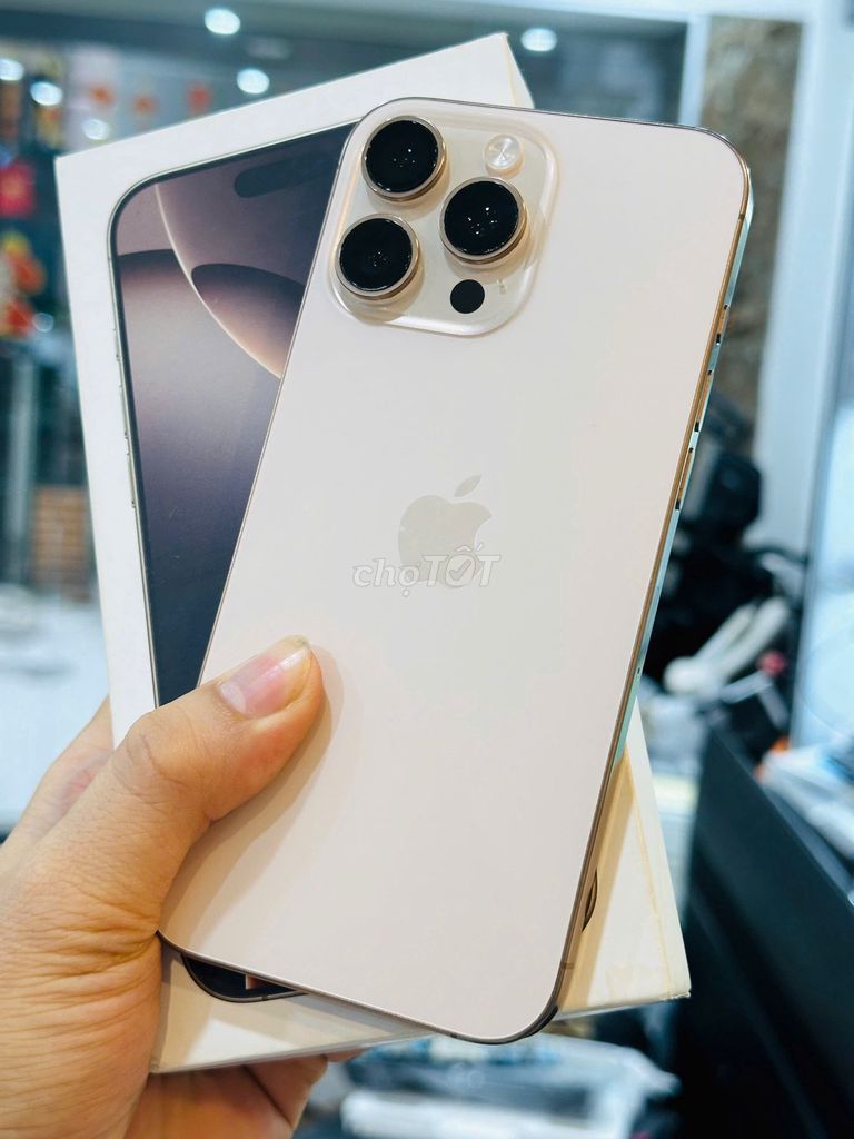 iPhone 16 Pro Max 1TB Chính hãng VNA Mua TGDD Full. Mua bán Điện thoại tại Quận Đống Đa Hà Nội được đăng bởi Nguyễn Thu hình 1