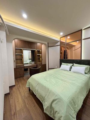 Nhà phố 43 m² · 3 PN · Đường Nguyễn Hoàng