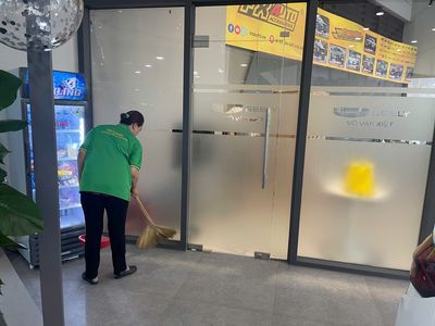 Cần nhân viên dọn vệ sinh văn phòng