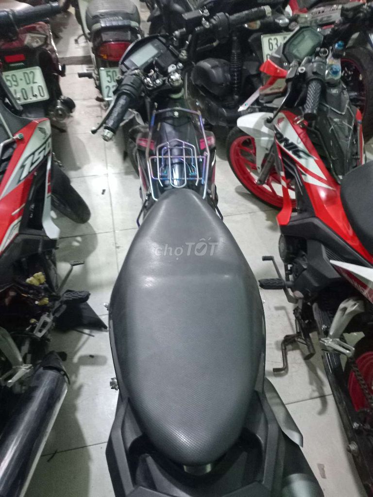 Xe máy Suzuki Satria F150 côn tay đen hồng. Mua bán Xe máy tại Quận Bình Tân Tp Hồ Chí Minh được đăng bởi Cường phát  hình 6