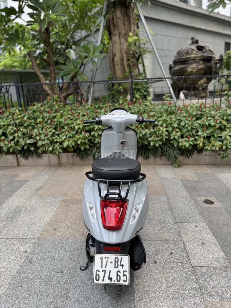 VESPA SPRINT Tặng Dầu Máy,Dầu Láp,Quạt Xoay Gió. Mua bán Xe máy tại Quận Cầu Giấy Hà Nội được đăng bởi minh khang hình 2