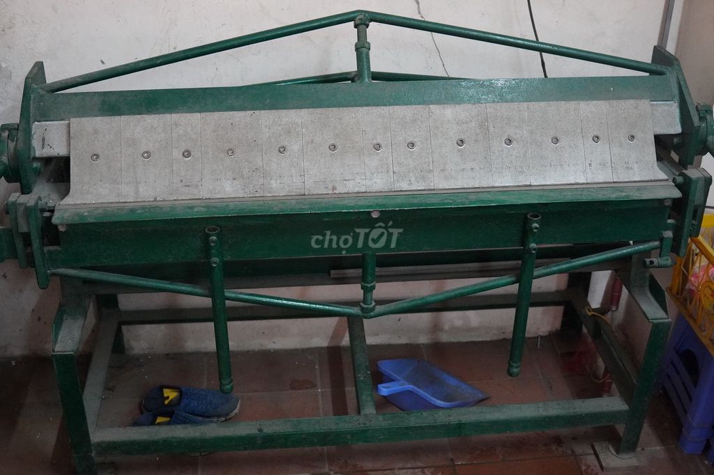 Máy chấn tôn thủ công 1.25m. Mua bán Đồ chuyên dụng, Giống nuôi trồng tại Quận Đống Đa Hà Nội được đăng bởi Huy Vu hình 1