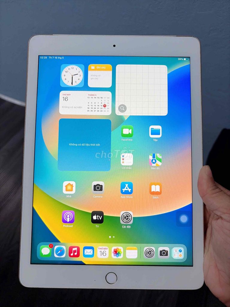 Apple iPad Gen 5 32GB 5G wifi. Mua bán Máy tính bảng tại Thành phố Biên Hòa Đồng Nai được đăng bởi Lucas Huỳnh hình 1