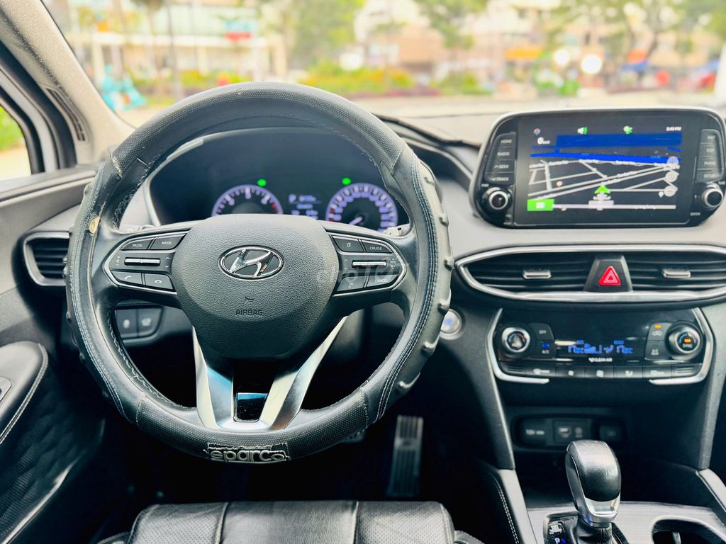 ❤️ HYUNDAI SANTAFE 2.2D MÁY DẦU - GIÁ CỰC TỐT. Mua bán Ô tô tại Quận 1 Tp Hồ Chí Minh được đăng bởi Tri Mercedes DNZ hình 7