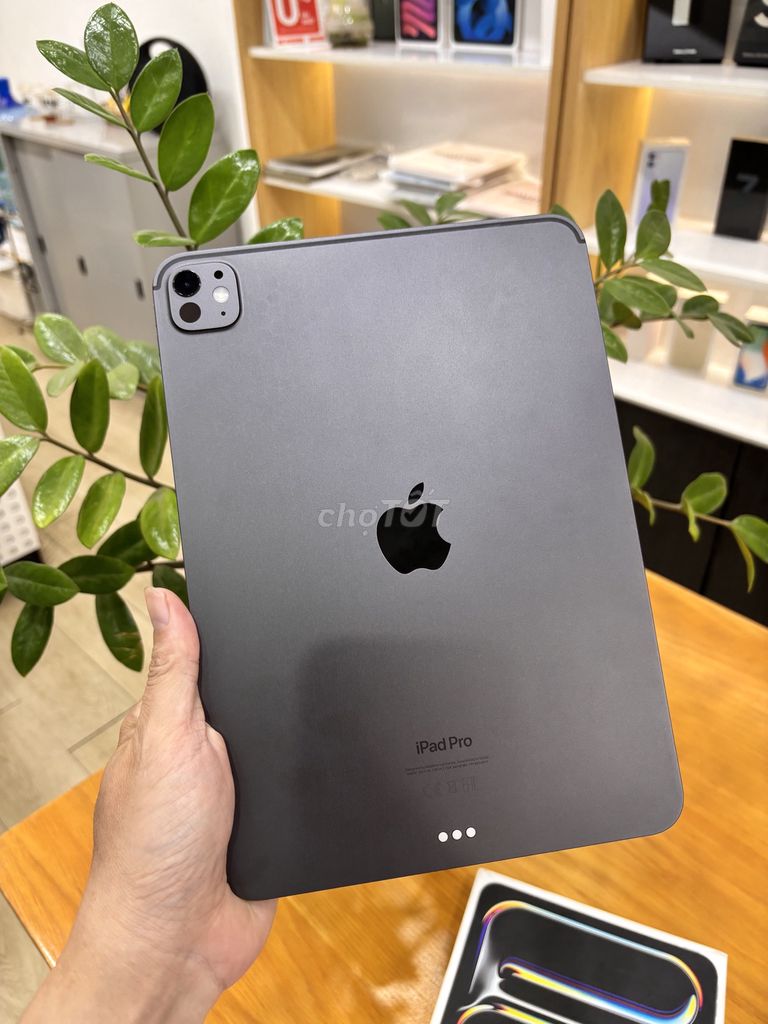 iPad Pro M4 Wifi 256GB 99%. Mua bán Máy tính bảng tại Quận Thanh Khê Đà Nẵng được đăng bởi 2C MOBILE hình 1