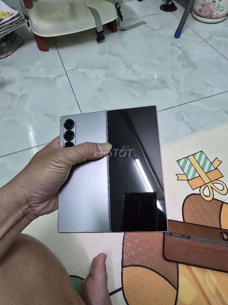 Samsung Galaxy Z Fold 6 hàn có giao lưu. Mua bán Điện thoại tại Quận 11 Tp Hồ Chí Minh được đăng bởi chinhchinh hình 1