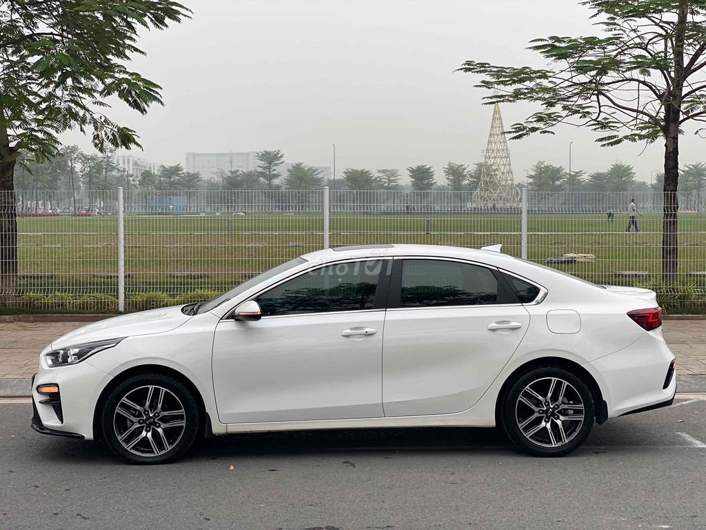Kia Cerato 2018 1.6 AT Luxury - 73000 km. Mua bán Ô tô tại Quận Thanh Xuân Hà Nội được đăng bởi ĐÀM HÙNG CAR  hình 3