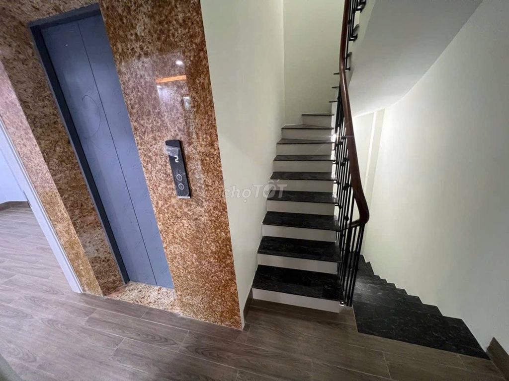 Дом 50м² 6 этажей с лифтом, 6 сп., Кау Кок - Тай Мо, 6.5 млрд