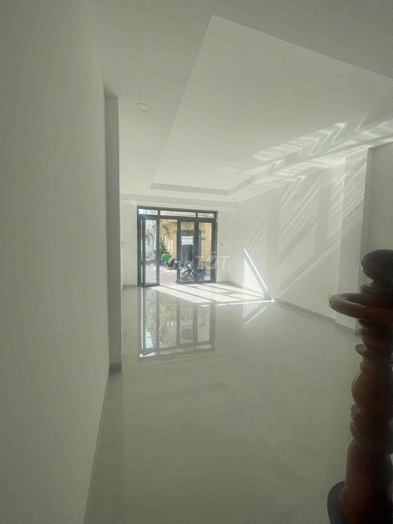 Аренда · 5 комн. · 68 м² · Quận Tân Phú, ул. Đường Tô Hiệu