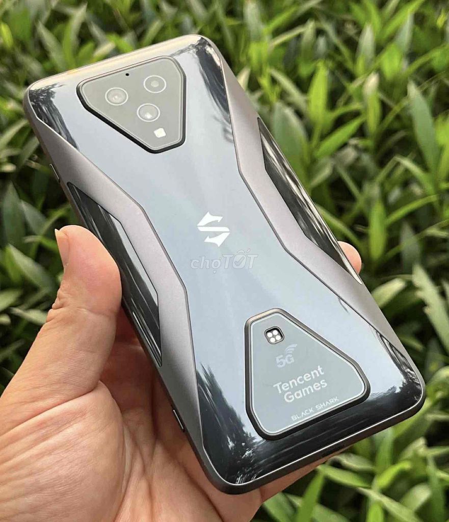 Black Shark 3 12GB/128GB Đen 99% sẵn TV. Mua bán Điện thoại tại Thành phố Nam Định Nam Định được đăng bởi TRÍ DŨNG STORE hình 1