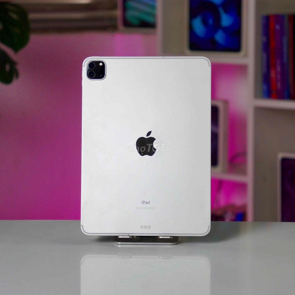 iPad Pro M1 11 inch 128GB Wifi Bạc. Mua bán Máy tính bảng tại Quận Thanh Xuân Hà Nội được đăng bởi Nguyễn Văn Toàn hình 1