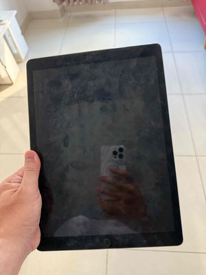 ipad pro 12.9’ 2015. Mua bán Máy tính bảng tại Thành phố Thủ Đức Tp Hồ Chí Minh được đăng bởi Hiếu