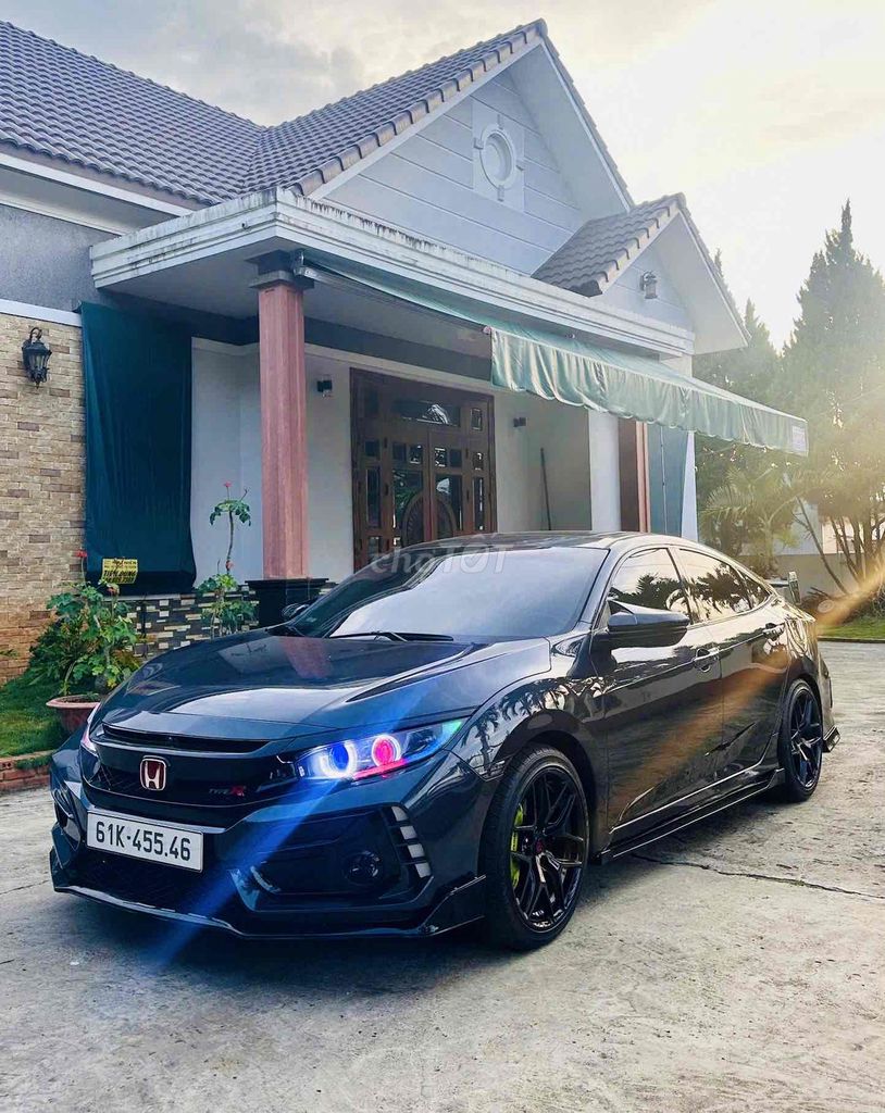 Honda Civic 2017 1.5 Turbo Xám. Mua bán Ô tô tại Thành phố Bảo Lộc Lâm Đồng được đăng bởi nguyễn trường sơn hình 2