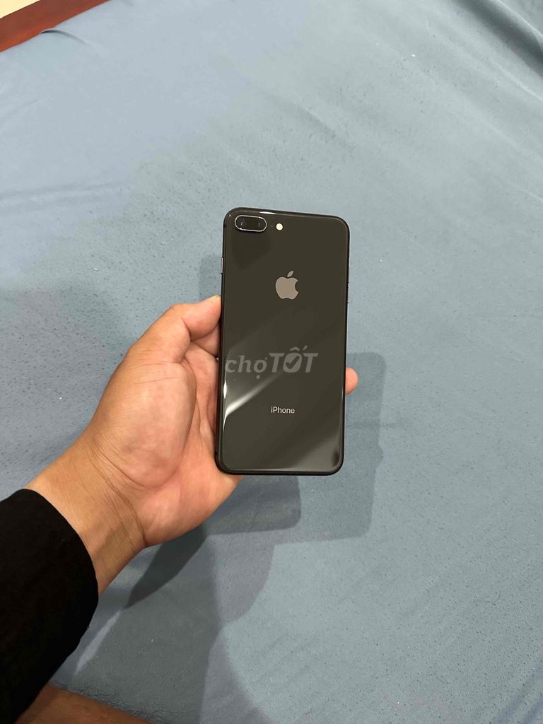 Apple iPhone 8 Plus 64GB Xám. Mua bán Điện thoại tại Quận Tân Phú Tp Hồ Chí Minh được đăng bởi Lê Châu Thành hình 1