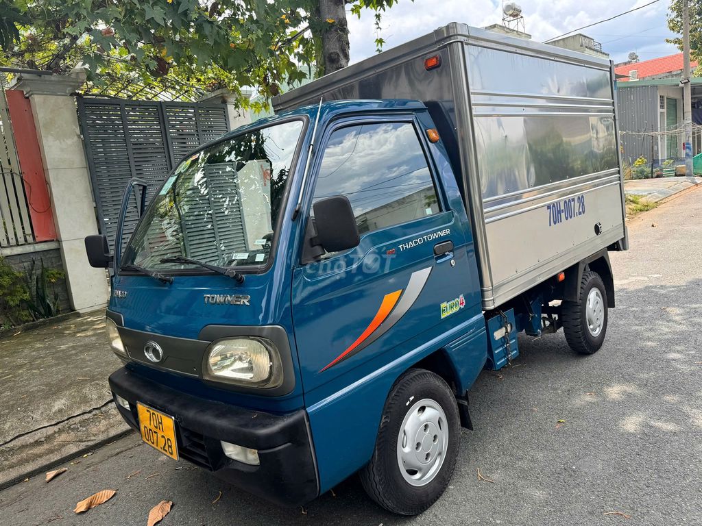 XE TẢI THACO 850KG THÙNG KÍN