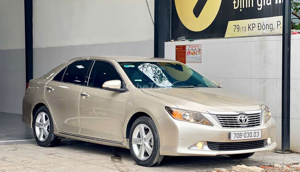 Toyota camry 2.5Q đời 2014. Mua bán Ô tô tại Thành phố Vũng Tàu Bà Rịa - Vũng Tàu được đăng bởi Quốc việt  hình 3