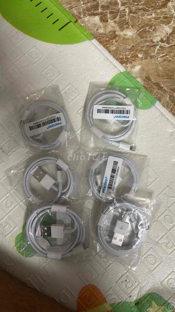 Cáp sạc Foxconn Trắng iPhone(200k 6 cái). Mua bán Phụ kiện (Màn hình, Chuột...) tại Huyện Thanh Oai Hà Nội được đăng bởi Đặng Chí hình 1