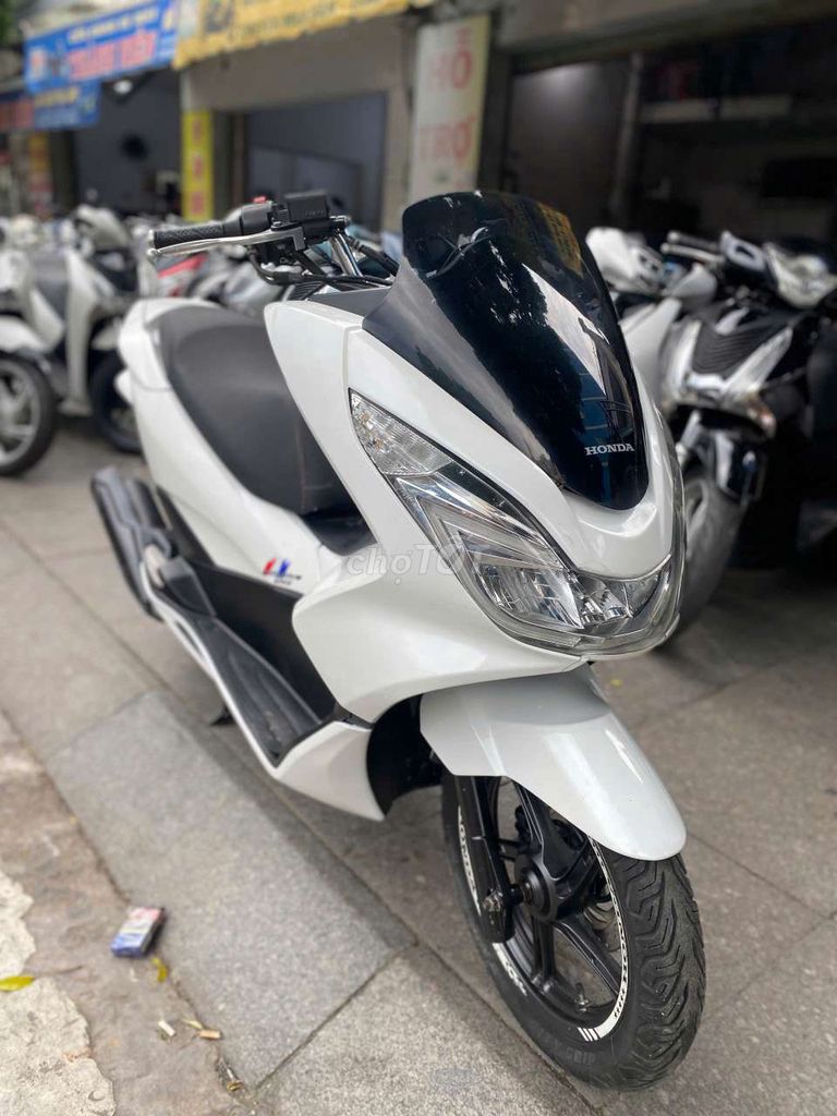 PCX125 khóa smartkey 2016 mới 90% Bstp chính chủ. Mua bán Xe máy tại Quận Tân Phú Tp Hồ Chí Minh được đăng bởi Tuanduy hình 1