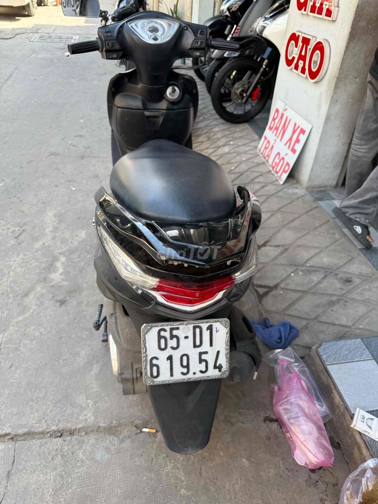 SYM Attila đĩa bay máy zin êm chỉ 3tr8. Mua bán Xe máy tại Quận Ninh Kiều Cần Thơ được đăng bởi CHXM Thanh Hồng hẻm 233 hình 2