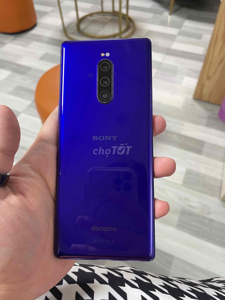 Sony Xperia 1 Tím Đã sử dụng. Mua bán Điện thoại tại Quận 10 Tp Hồ Chí Minh được đăng bởi Huỳnh Khoa hình 1