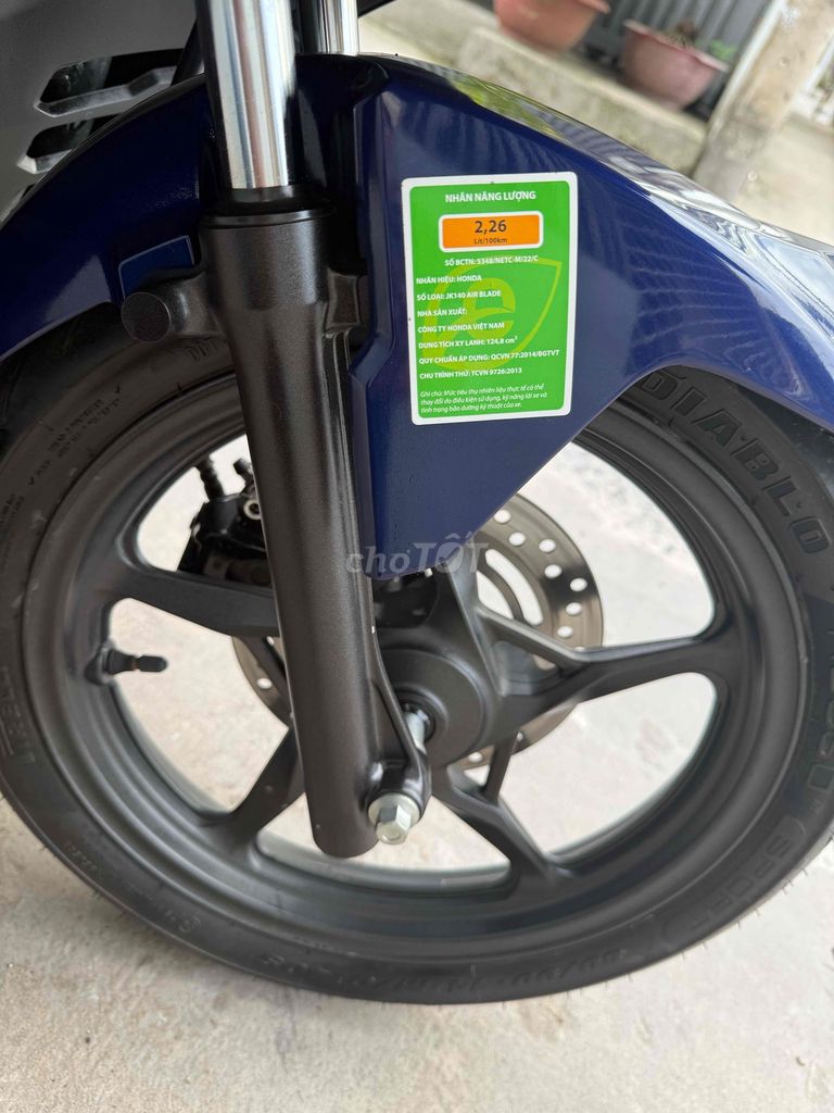 125 4v 2024 xe lướt 6 ngàn đúng chu. Mua bán Xe máy tại Quận Ninh Kiều Cần Thơ được đăng bởi CHXM Thanh Hồng hẻm 233 hình 5