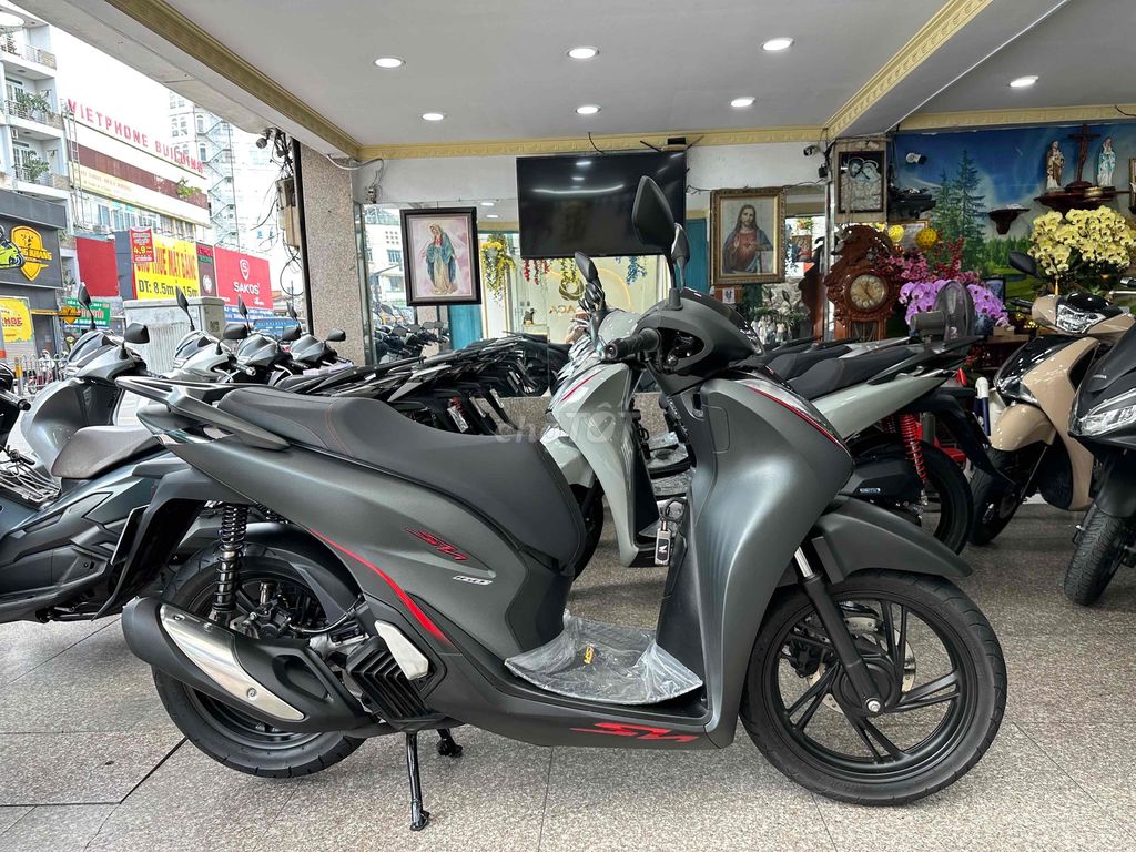 SH 150i ABS + HSTC 2020 Xám Đen BSTP Chính Chủ. Mua bán Xe máy tại Quận Phú Nhuận Tp Hồ Chí Minh được đăng bởi Ngô Hà hình 6