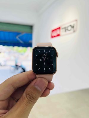 🍎 Apple Watch Series 5 40mm Hồng Gold eSIM LTE. Mua bán Thiết bị đeo thông minh tại Quận Tây Hồ Hà Nội được đăng bởi VỰA TECH