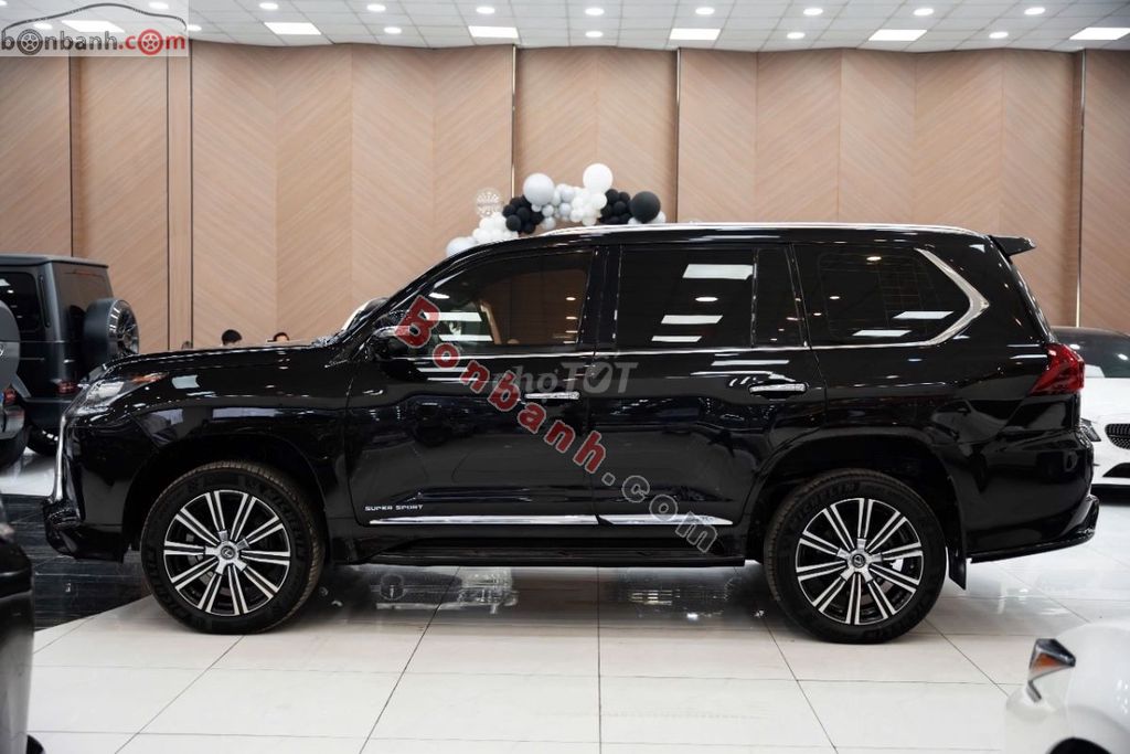 Lexus LX 570 Super Sport 2019. Mua bán Ô tô tại Quận Thanh Xuân Hà Nội được đăng bởi Minh Vương hình 3