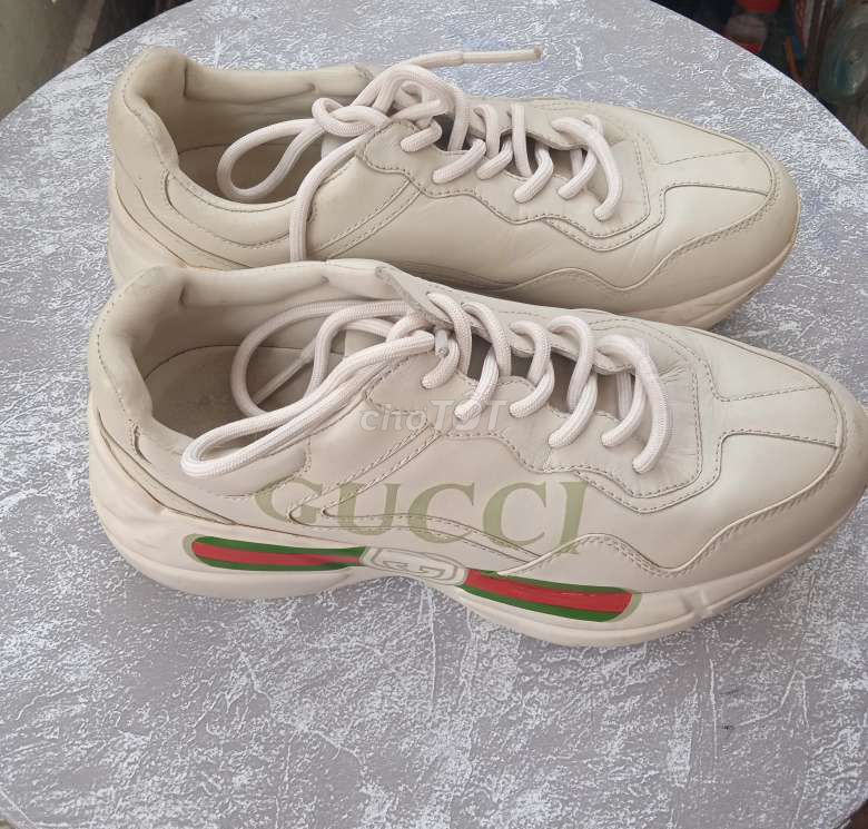 Giày Gucci Made in Italy size 38