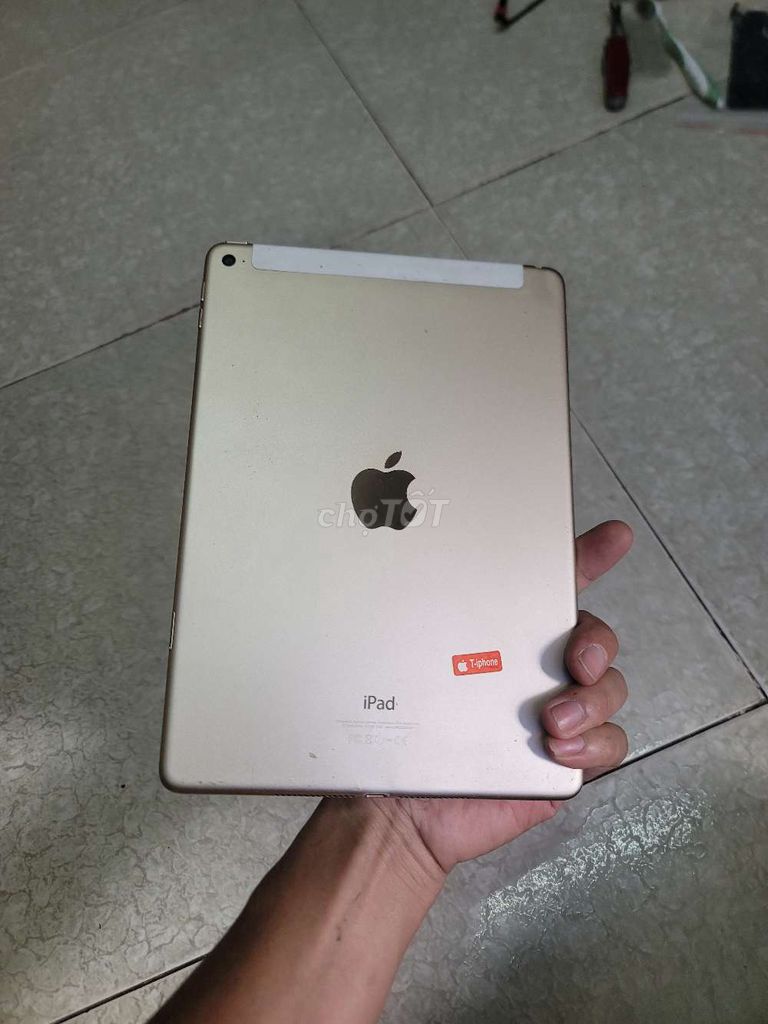 xác iPad Air 2 chữa cháy.. Mua bán Máy tính bảng tại Quận 12 Tp Hồ Chí Minh được đăng bởi Minh hình 1