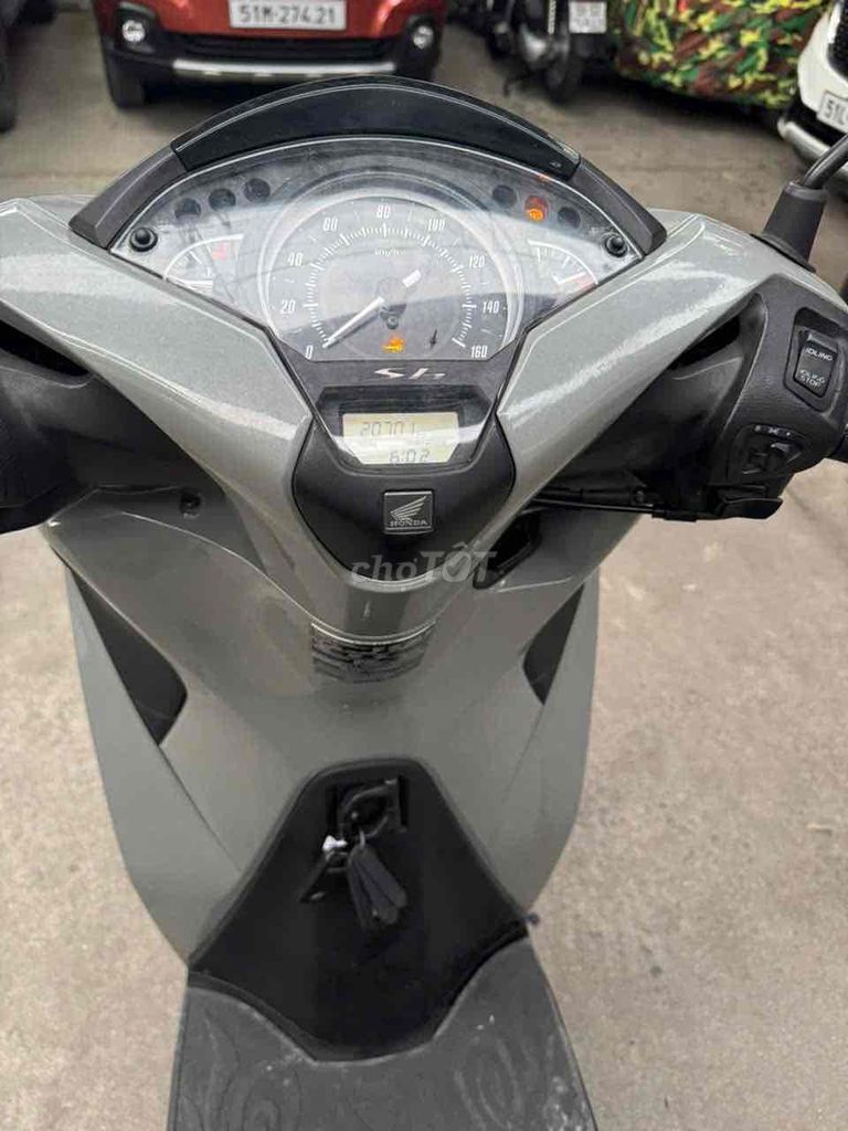 Honda SH 150 ABS Серо-черный