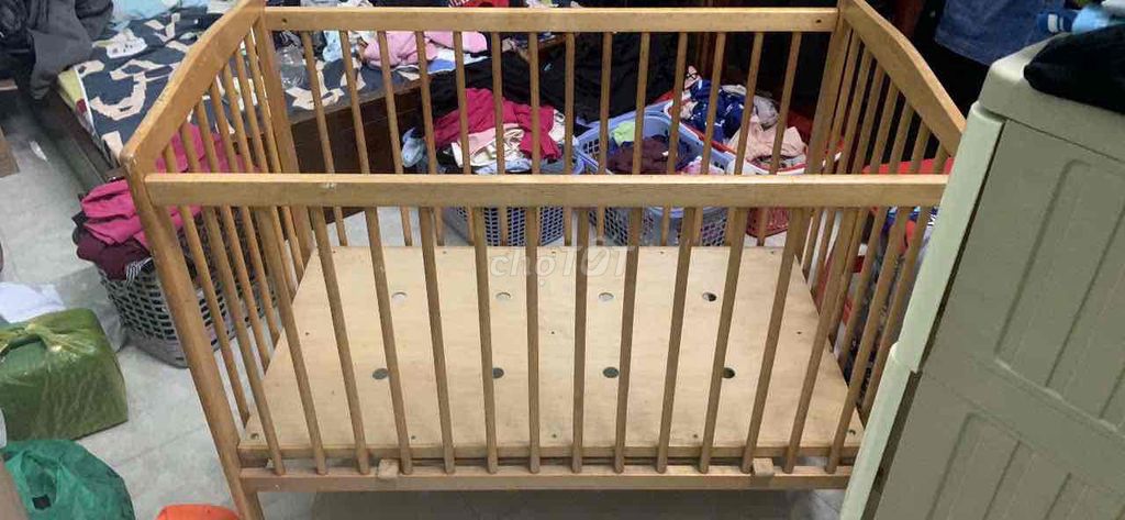 Cũi cho bé Gỗ tự nhiên. Mua bán Mẹ và bé tại Thành phố Biên Hòa Đồng Nai được đăng bởi thái trinh hình 1