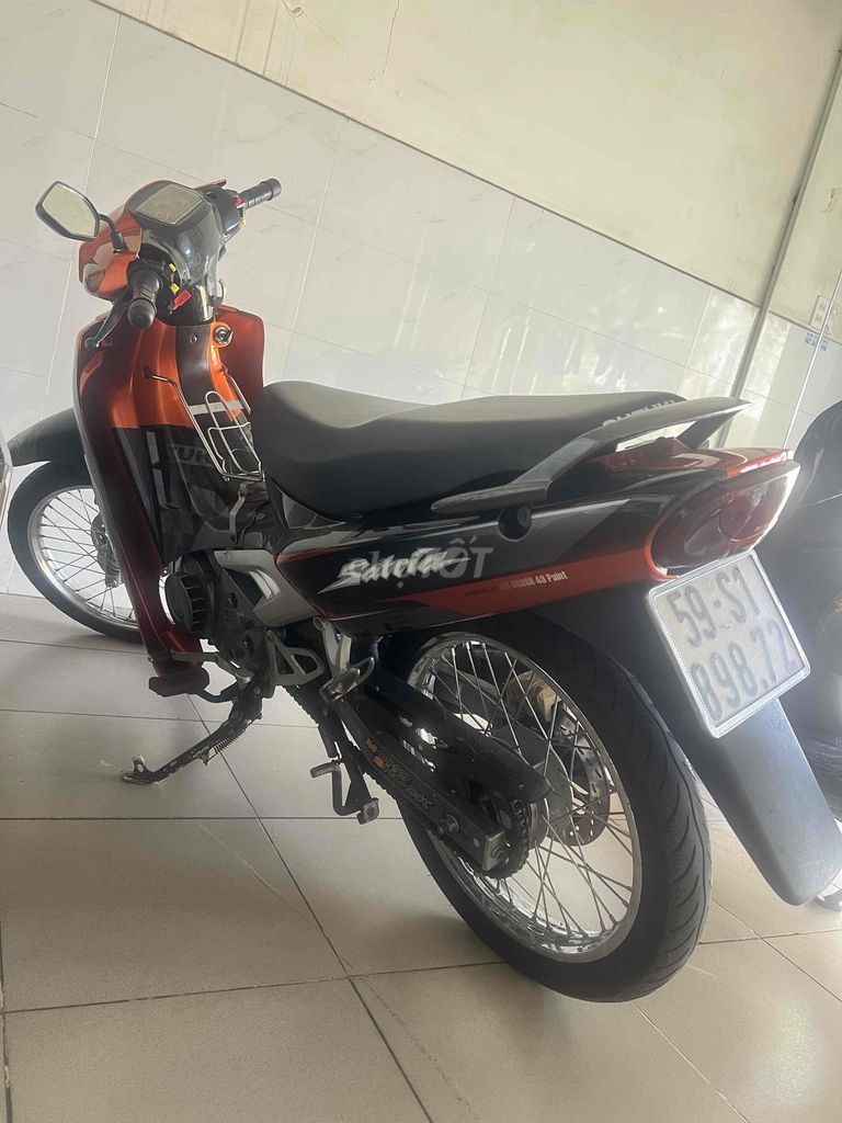 Suzuki Satria full 120 mới keng mới bảo dưỡng. Mua bán Xe máy tại Thành phố Biên Hòa Đồng Nai được đăng bởi Nguyenhung hình 5