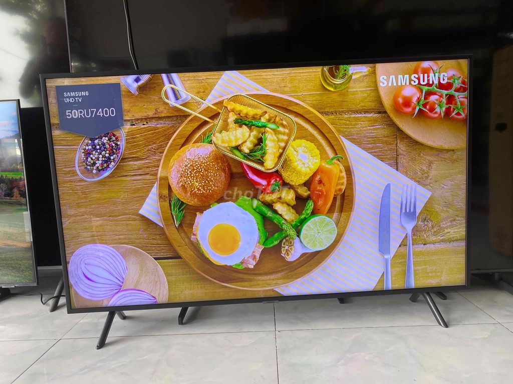 Tivi Samsung 50RU7400 4K 50 inch. Mua bán Tivi, Âm thanh tại Quận Ninh Kiều Cần Thơ được đăng bởi Thanh Lý Hàng Điện Máy Giá Rẻ hình 1