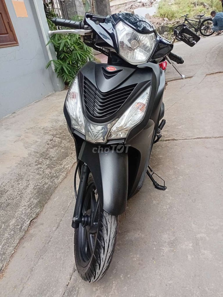 Bán xe vision đk 2017 máy zin chât.. Mua bán Xe máy tại Quận Ngô Quyền Hải Phòng được đăng bởi SH hình 3